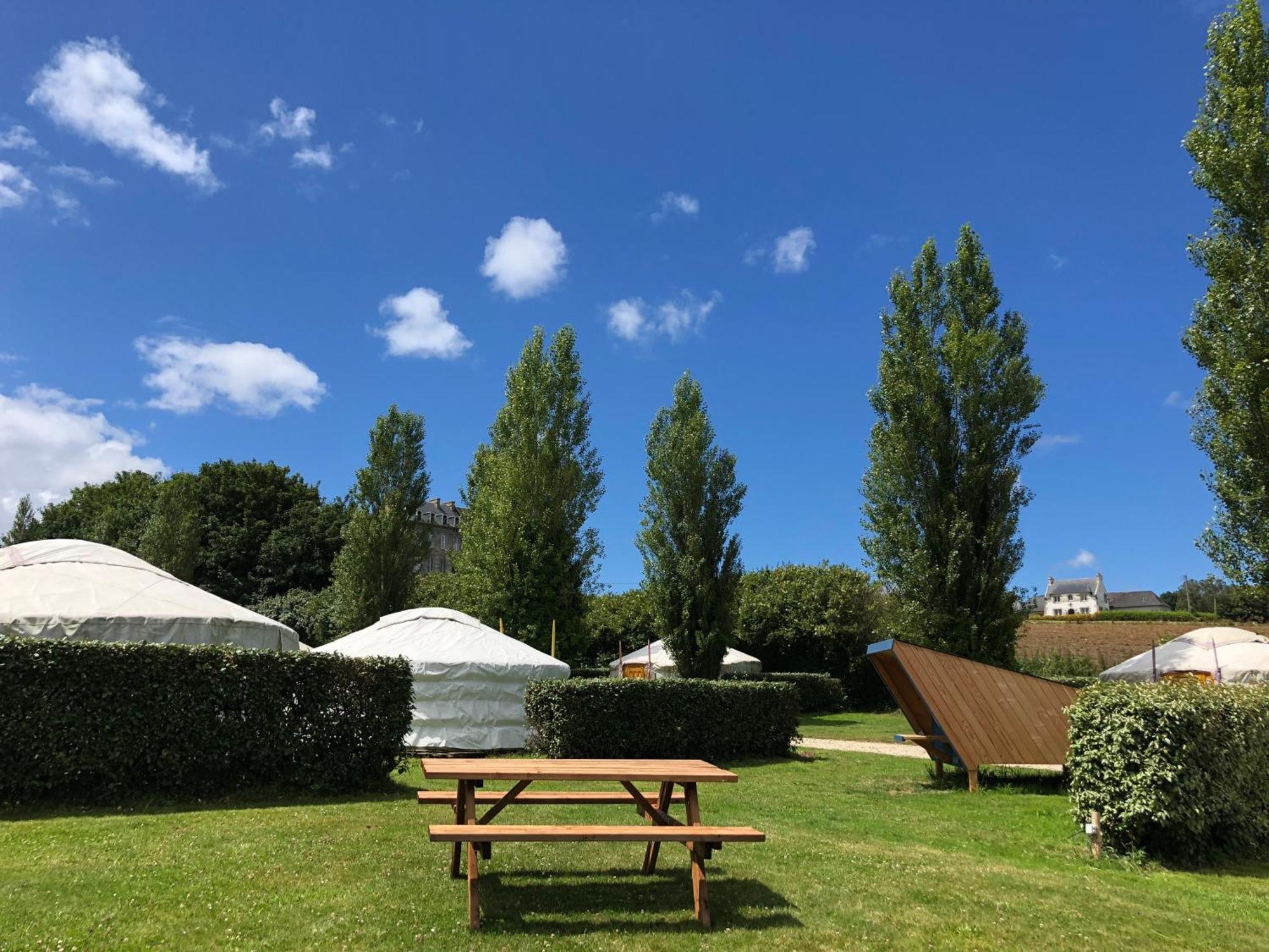 Camping Kerlaudy Mer Et Yourtes Plouénan Esterno foto