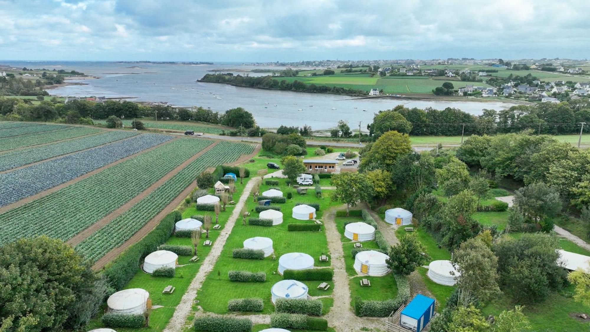 Camping Kerlaudy Mer Et Yourtes Plouénan Esterno foto